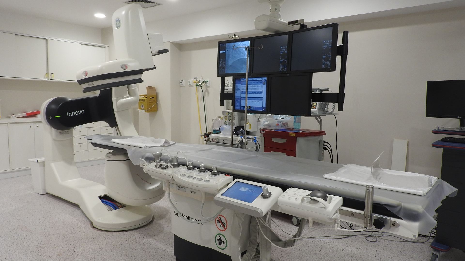 Mordern Hospital Equipments to Improve the Health Infrastructure